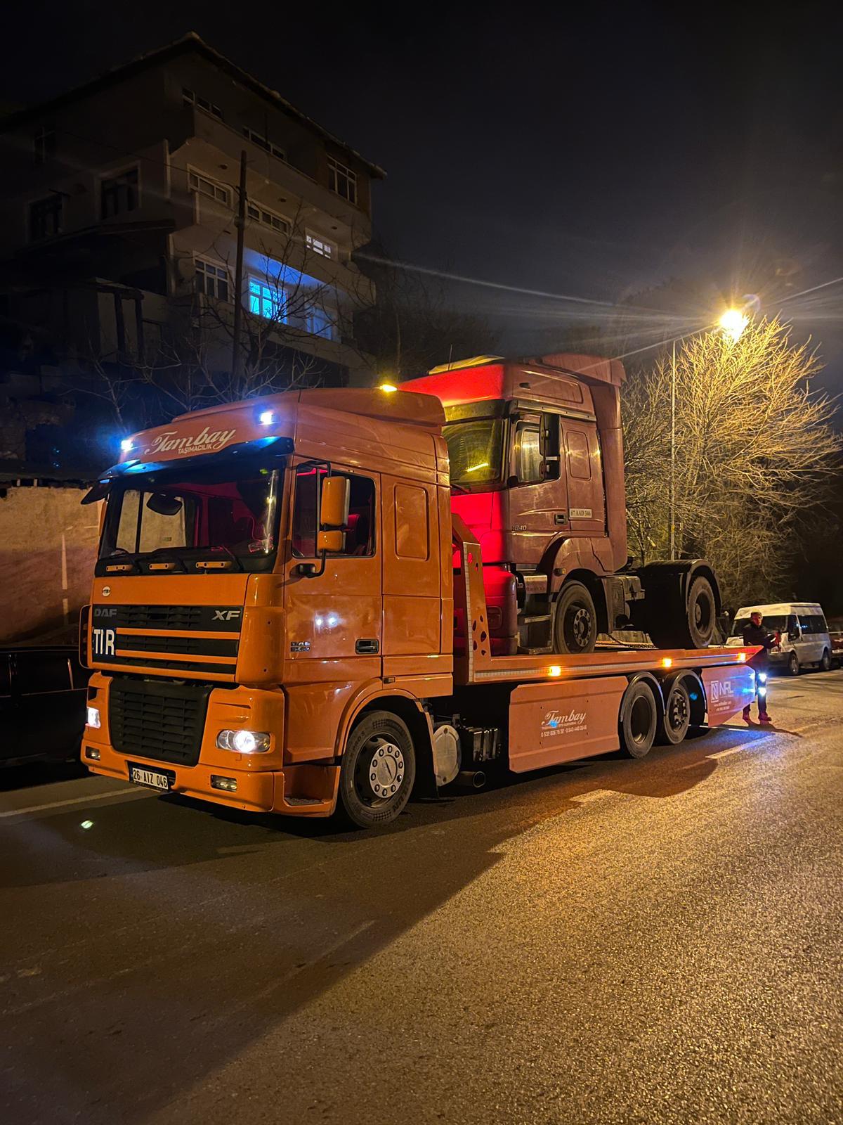 Gece araç çekici operasyonu
